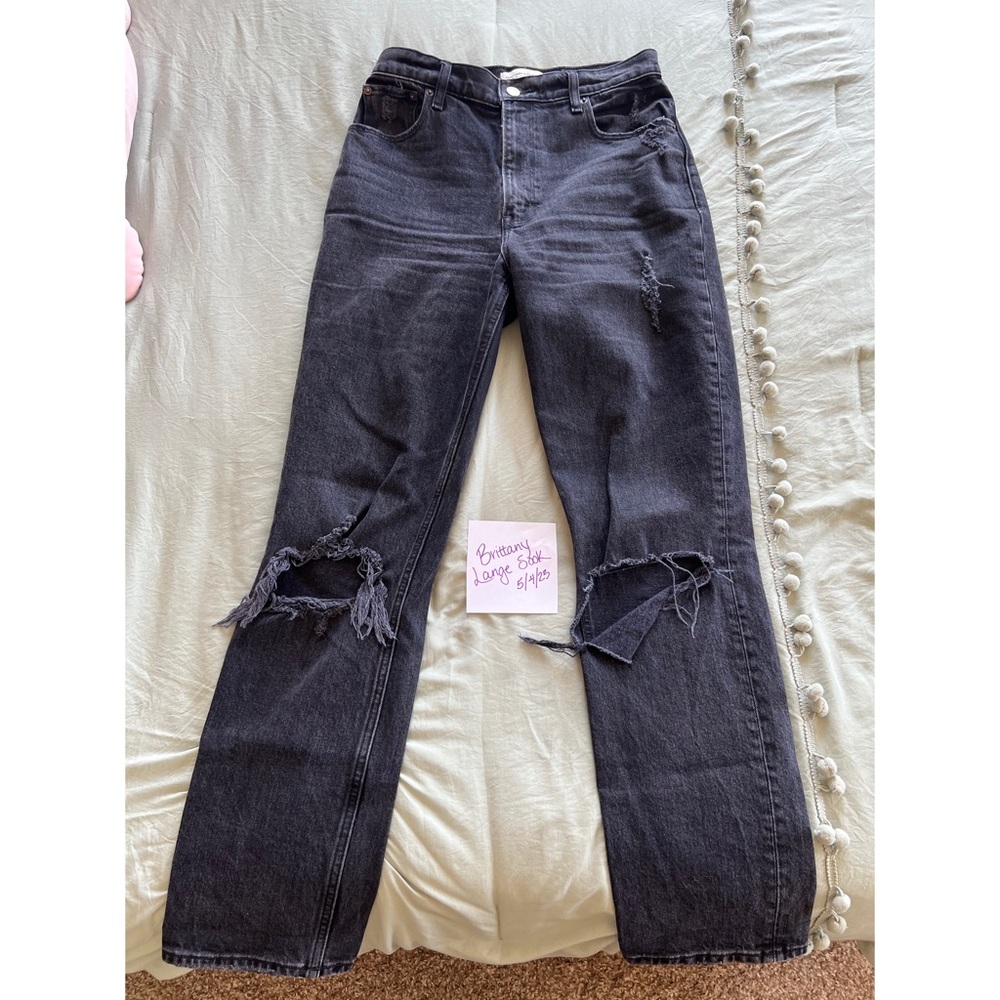 Abercrombie 90s Straight Ultra High Rise Jeans